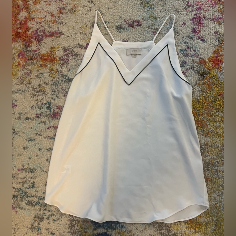 Ann Taylor LOFT White V-neck Camisole with Black Piping Detail Size S